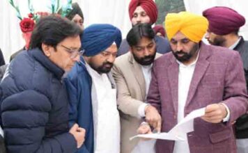 कड़ाके की ठंड के बावजूद CM भगवंत मान ने जालंधर में की लोक मिलनी, कहा— लोक मिलनियां पंजाब के विकास को तेज़ करने में प्रेरक सिद्ध होंगी