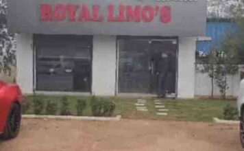 लुधियाना में लग्ज़री कारों के इस मशहूर शोरूम पर फायरिंग… भागते समय पर्ची फैंक गए बदमाश