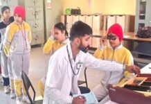 सेंट सोल्जर ग्रुप ऑफ इंस्टीट्यूशंस के छात्रों ने स्वास्थ्य मंत्रालय द्वारा आयोजित एक आई चेक-अप कैंप में हिस्सा लिया