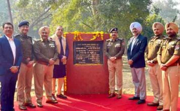 Jalandhar : पी.ए.पी. परिसर में 65.43 लाख की लागत से निर्मित सड़कों का नितिन कोहली और एडीजीपी एम.एफ. फारूकी द्वारा उद्घाटन