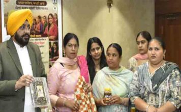 भगवंत मान सरकार द्वारा 18 मार्च को पूरे राज्य में 14,100 महिला उद्यमियों को सम्मानित किया जाएगा: तरुणप्रीत सिंह सौंद*
