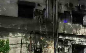 जालंधर – Spa Center में फंसी पुलिस, सीढ़ी लगाकर खिड़की से बाहर निकली पुलिस… पढ़ें हास्यास्पद मामला