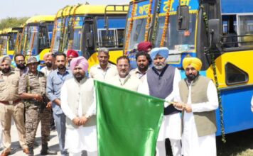 पंजाब के परिवहन क्षेत्र के विकास को और तेज किया, मुख्यमंत्री भगवंत सिंह मान ने पी.आर.टी.सी. फ्लीट में 250 नई बसों को दिखाई हरी झंडी