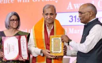 समाज सेवक आर्य पुत्र डा. सुधीर शर्मा को मिला भारत गौरव रत्न श्री सम्मान