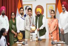 भगवंत मान सरकार की शिक्षा क्रांति का असर, 10वीं बोर्ड परीक्षा में पहले तीन में दो स्थानों पर छात्राओं ने मारी बाजी