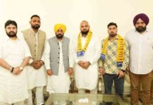 विश्व प्रसिद्ध कबड्डी खिलाड़ी संदीप लुधड़ अपने साथियों के साथ आप में शामिल