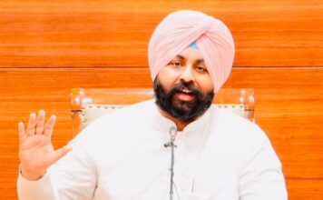 पंजाब शिक्षा क्रांति: सरकारी स्कूलों के 59 विद्यार्थियों ने जेईई एडवांस परीक्षा पास की; आईआईटी क्वालीफायरों में 34 प्रतिशत की वृद्धि दर्ज