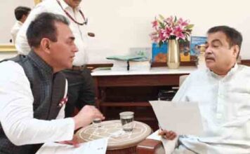 लोकसभा सांसद डॉ. राज कुमार चब्बेवाल ने केंद्रीय मंत्री नितिन गडकरी से की मुलाकात