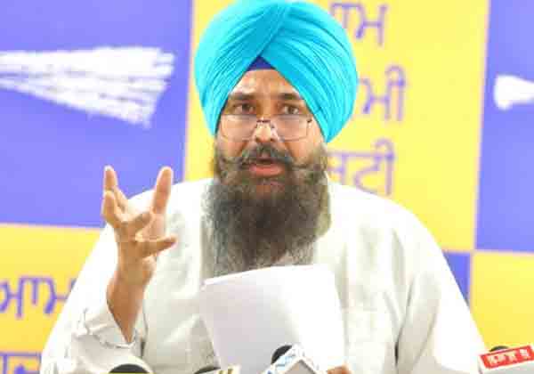 malwinder kang