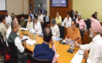 वित्त मंत्री हरपाल चीमा ने ‘रंगला पंजाब विकास योजना’ में तेजी लाने के लिए तय कीं सख्त समय-सीमाएं, परियोजनाओं की नियमित निगरानी और समय पर पूरा करने के दिए निर्देश