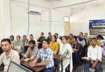 भगवंत मान सरकार 12 ज़िलों में 21,850 शिक्षकों को नशे के ख़िलाफ़ लड़ाई और विद्यार्थियों के मानसिक स्वास्थ्य को बढ़ावा देने के लिए करेगी प्रशिक्षित