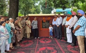 नितिन कोहली ने पुलिस लाइन में 95 लाख रुपये के सड़क निर्माण कार्य का उद्घाटन किया