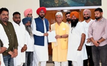 पंजाब के बॉर्डर इलाकों को बाढ़ से बचाने के लिए आप विधायक धालीवाल ने जम्मू-कश्मीर के उप राज्यपाल मनोज सिन्हा से की मुलाकात, उज नदी पर डैम बनाने की मांग उठाई