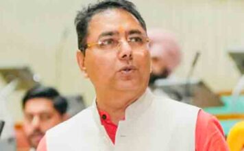 नोटबंदी की तरह ही है E20; दावे बड़े पर सबूत कोई नहीं: अमन अरोड़ा