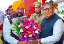 सीएम भगवंत मान ने जगतार सिंह हवारा को 10 दिन की पैरोल देने के लिए राज्यपाल से मुलाकात की