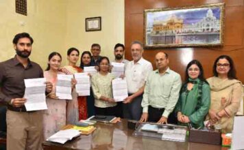 डॉ. बलबीर सिंह ने छह नवनियुक्त खाद्य सुरक्षा अधिकारियों को सौंपे नियुक्ति पत्र