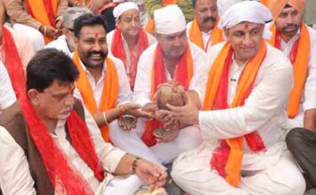 सिद्ध श्री बाबा सोढल जी महाराज के मेले में मेयर विनीत धीर ने किया हवन-यज्ञ, शहर की सुख-समृद्धि की कामना