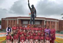 शहीद भगत सिंह जी को श्रद्धांजलि देने खटकड़ कलां पहुंचे सेंट सोल्जर ग्रुप के विद्यार्थी