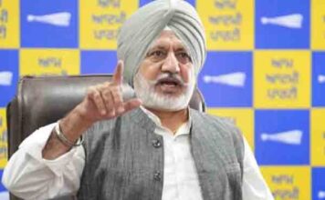 अमरजीत चावला पर 8 महीने सराय में शोषण का आरोप, लाखों रुपये की धोखाधड़ी पर एसजीपीसी और सुखबीर बादल की चुप्पी बड़े सवाल खड़े करती है: बलतेज पन्नू